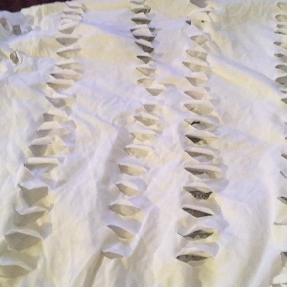 A shirt - Picture 2 of 2